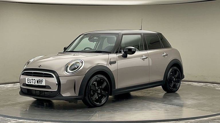 2024 MINI Hatch 5-Door Hatch Cooper Classic Hatchback Petrol Automatic