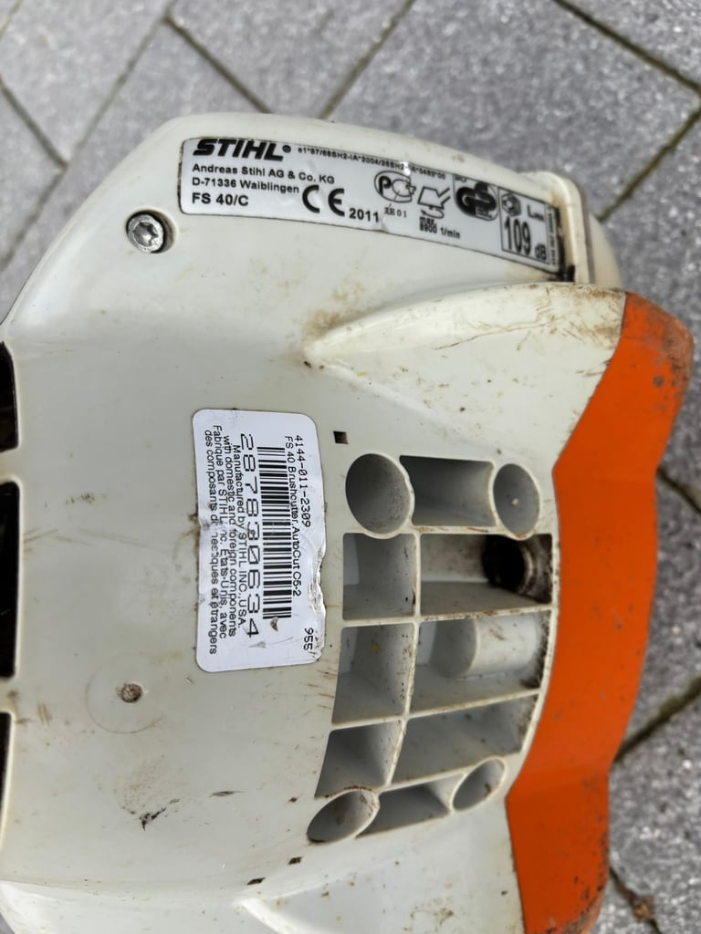 Stihl FS40 Petrol Strimmer with additional DuroCut head