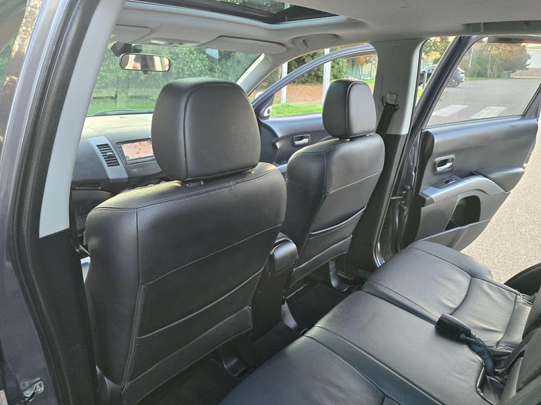 2008 Mitsubishi Outlander 2.4 MIVEC Elegance 5dr Auto ESTATE PETROL Automatic