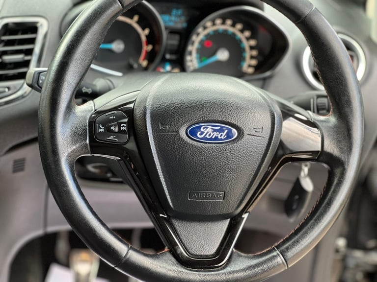 2015 Ford Fiesta 1.0 EcoBoost 140 Zetec S Black 3dr HATCHBACK Petrol Manual