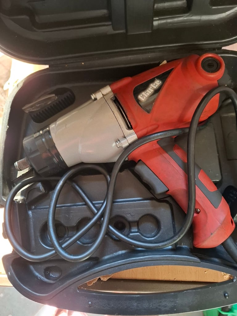 Clarkes Impact Wrench