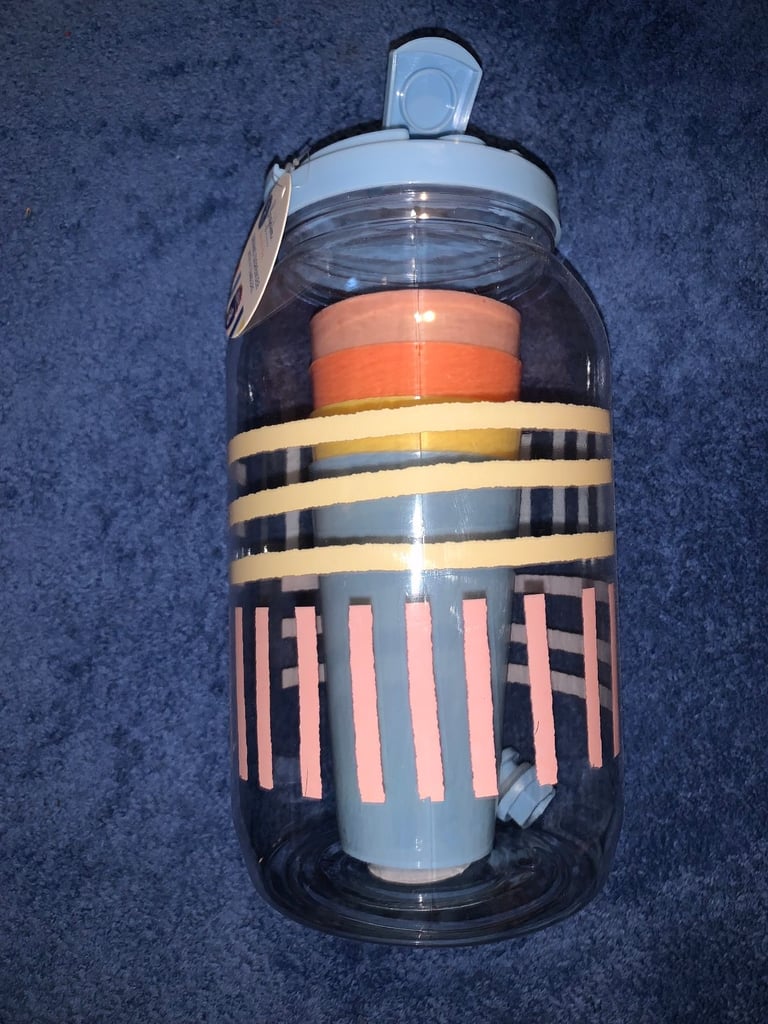 image for New Drinks Dispenser & 4 Tumblers IP1