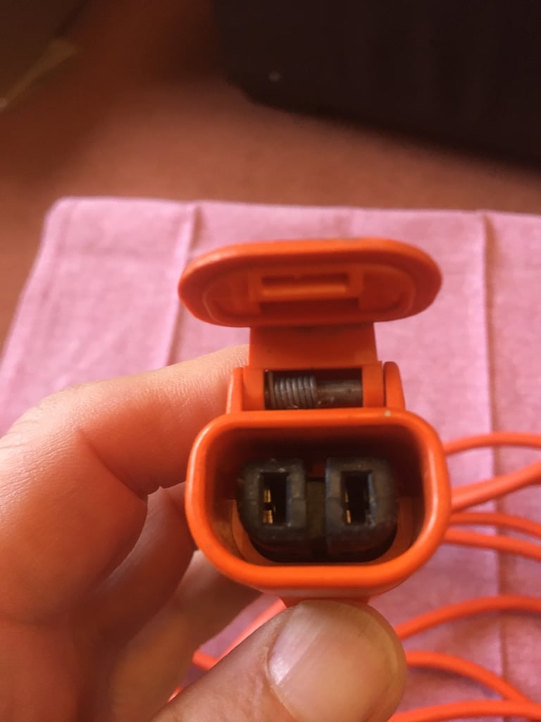 GARDEN TOOL MAINS EXTENSION LEAD
