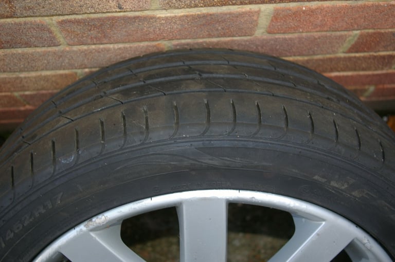 image for Golf Mk6 alloy wheels 17 inch