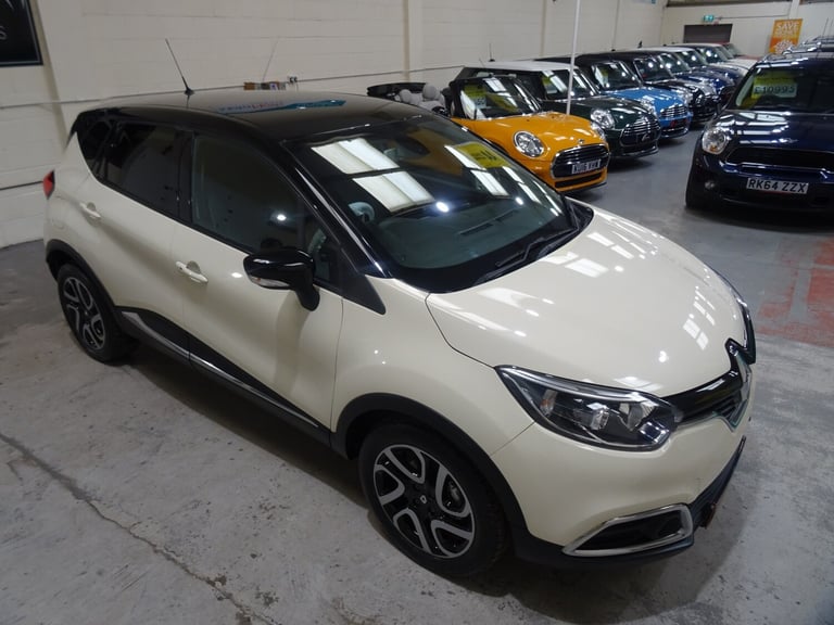 2016 Renault Captur 1.2 TCE Dynamique S Nav 5dr Automatic **LOW MILEAGE*ONLY 10000 MILES** HATCHB...