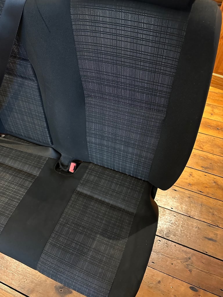 Mercedes Sprinter 906 NS Passenger Twin Bench Seat + Base and Mats / Very Good 