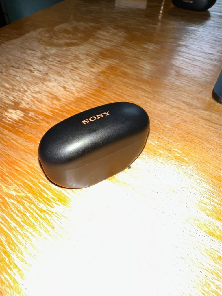 Sony wf-1000xm5 earphones 