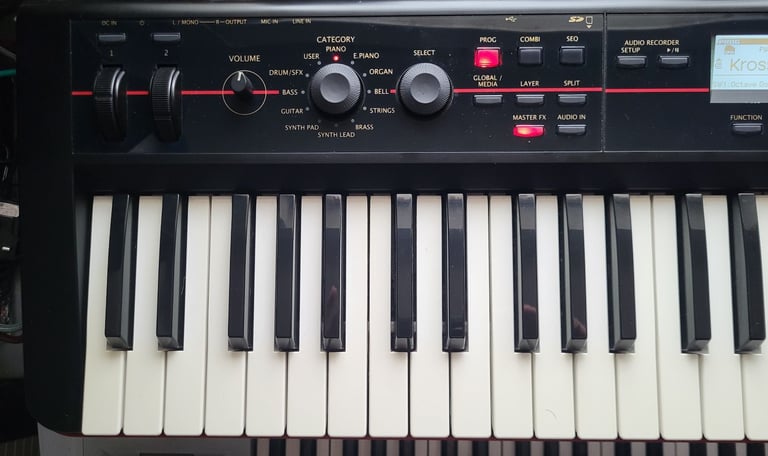 Korg Kross - 61 (original model), with original Korg Gig Bag. FREE UK Shipping available