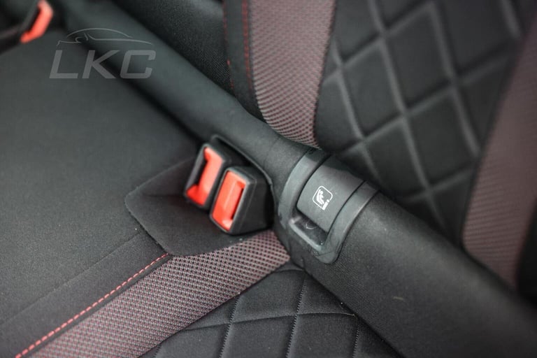 SKODA OCTAVIA 1.4 TSI iV 13kWh vRS DSG Euro 6 (s/s) 5dr 2024