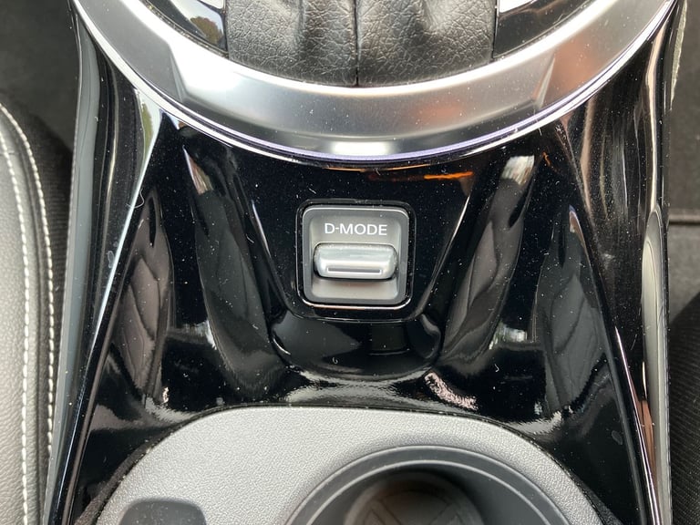 2023 Nissan Juke 1.6 Hybrid Tekna+ 5dr Auto HATCHBACK PETROL/ELECTRIC Automatic