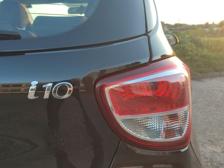 2017 Hyundai i10 1.0 S 5dr HATCHBACK Petrol Manual
