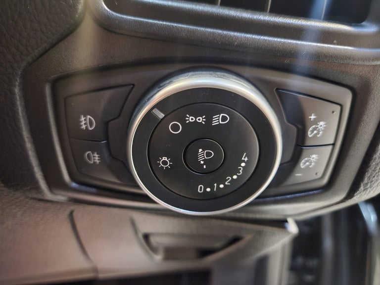 FORD FOCUS 1.5 TDCi Zetec 2016