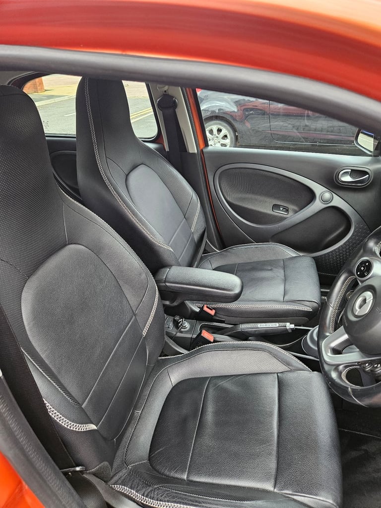 Smart forfour Brabus Xclusive 0.9 Twinamic Euro 6 5dr Hatchback Automatic Petrol,