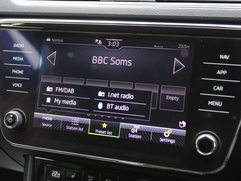 2020 Skoda Superb 1.5 TSI SE Technology AUTO ESTATE Estate Petrol Automatic