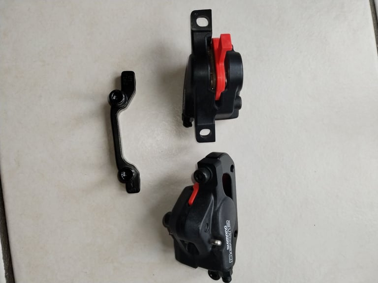 Shimano Deore BR M 525 disc brake calipers. 