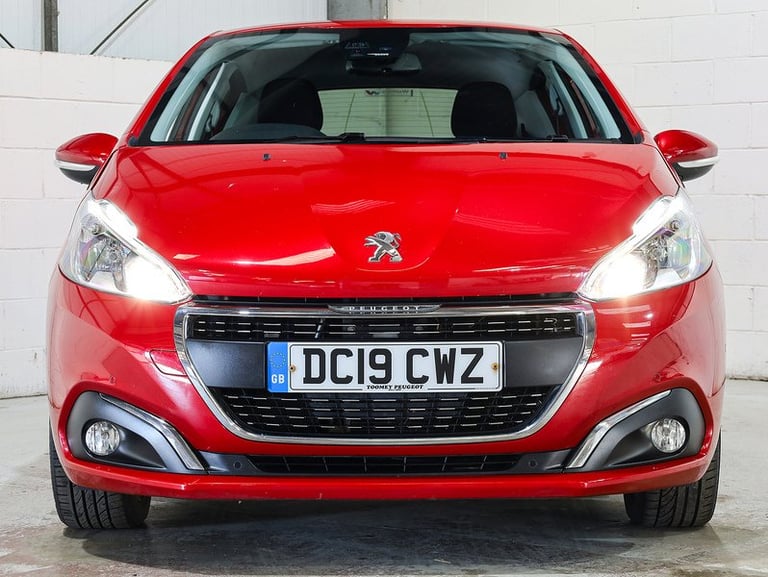 2019 Peugeot 208 1.2 PureTech 82 Tech Edition 5dr [Start Stop] HATCHBACK PETROL Manual