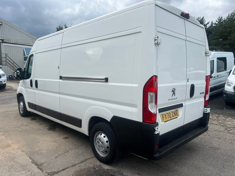 2021 Peugeot Boxer 2.2 BlueHDi H2 Professional Van 140ps PANEL VAN Diesel Manual