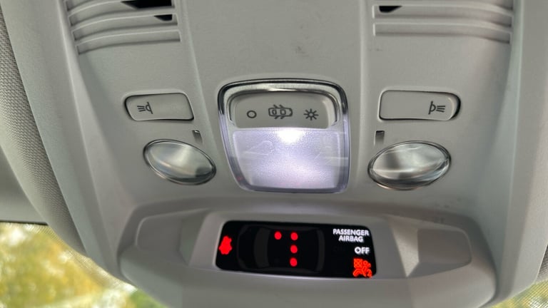 2022 Peugeot 3008 1.2 PureTech Allure Premium + SUV 5dr Petrol Manual Euro 6 (s/s) (130 ps) SUV P...