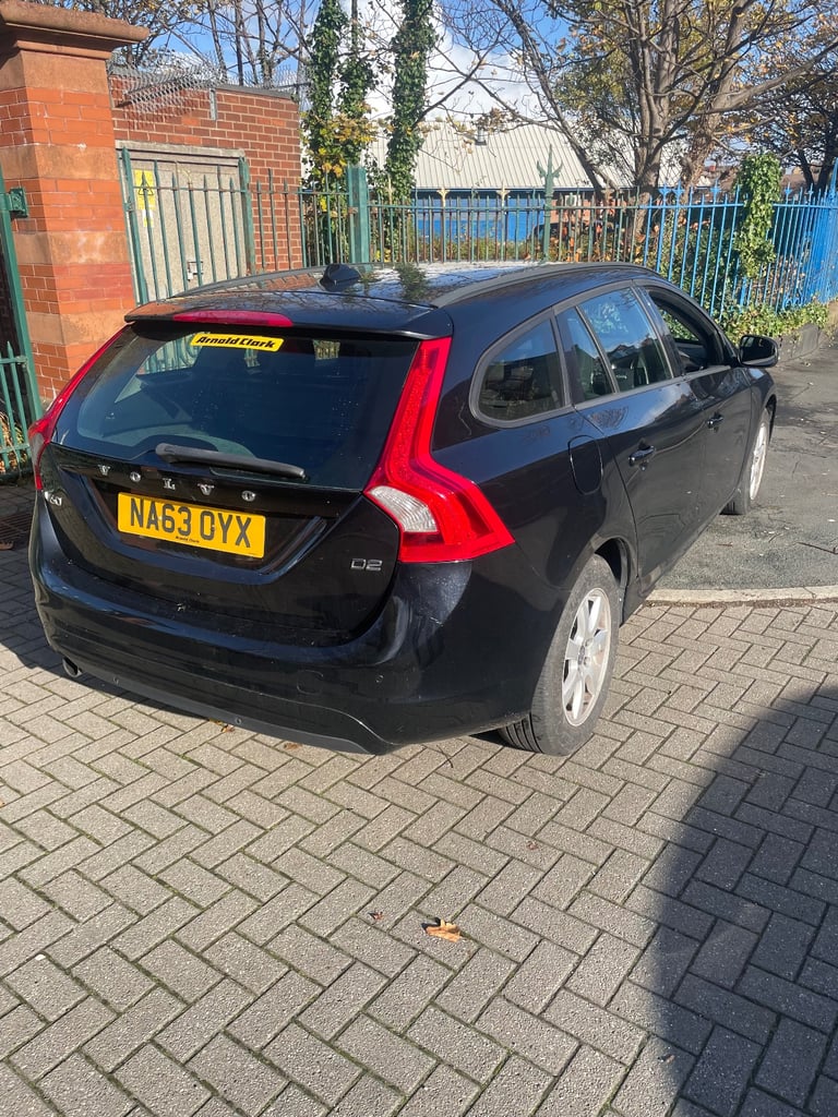 Volvo, V60, Estate, 2013, Manual, 1560 (cc), 5 doors