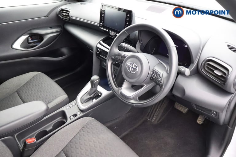 2023 Toyota Yaris Cross 1.5 Hybrid Design 5dr CVT Estate Hybrid Automatic