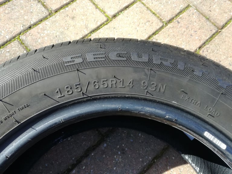 Caravan tyre / trailer tyres 185/65/14