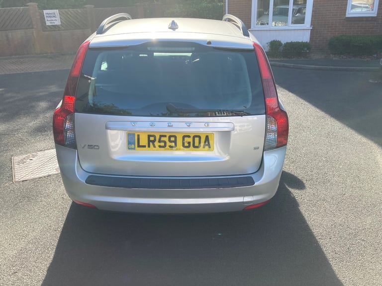 VOLVO V50 1.8 S 5 DOOR ESTATE NEW MOT
