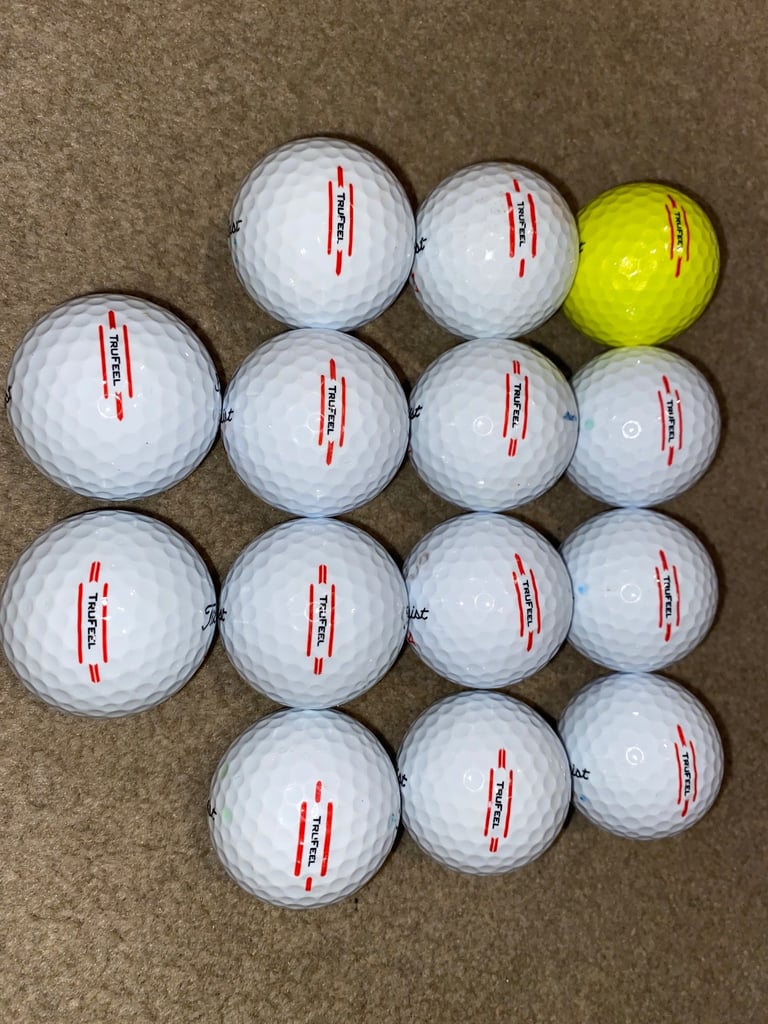image for 14 Titleist Trufeel Golf Balls