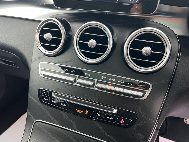 2017 Mercedes-Benz GLC 2.1 GLC220d AMG Line (Premium) G-Tronic 4MATIC Euro 6 (s/s) 5dr ESTATE Die...
