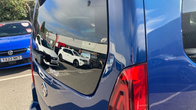2022 Vauxhall Combo Life 1.5 Turbo D SE XL 5dr [7 seat] MPV DIESEL Manual