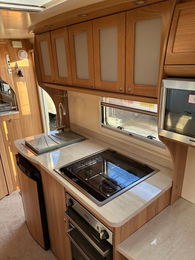 2012 Bailey Unicorn Madrid