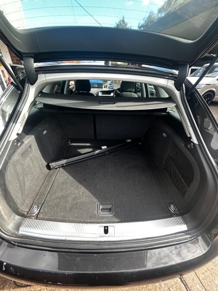2010 Audi A4 2.0 TDI 143 SE 5dr [Start Stop] 5 door Estate 