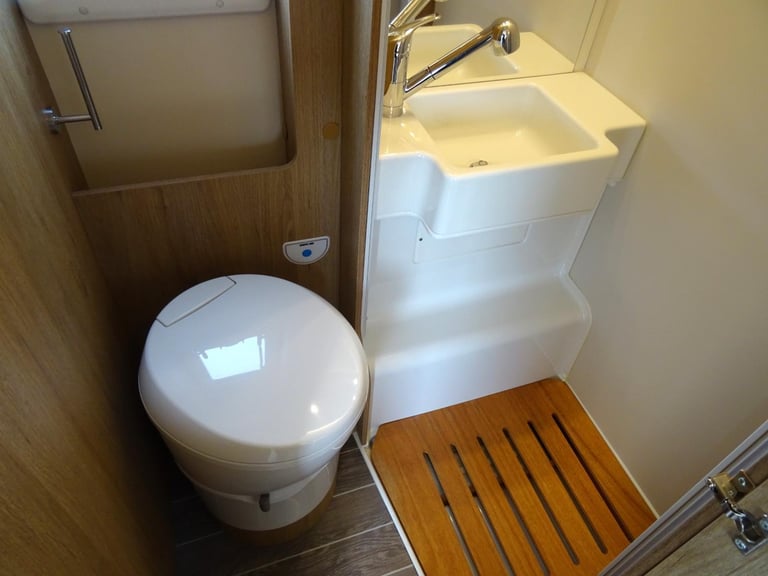 Roller Team Autoroller  746 - 2023 - 6 Berth - Rear Lounge- Motorhome for Sale