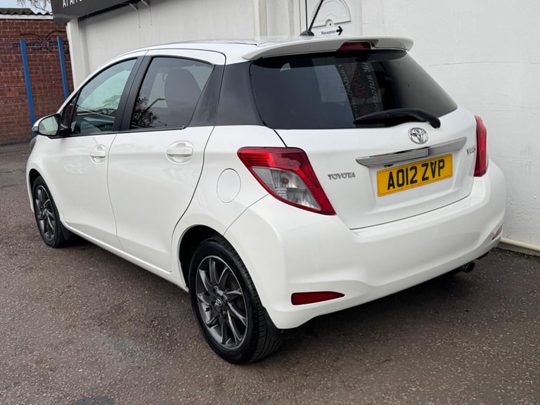 2012 Toyota Yaris 1.33 VVT-i Trend 5dr HATCHBACK PETROL Manual
