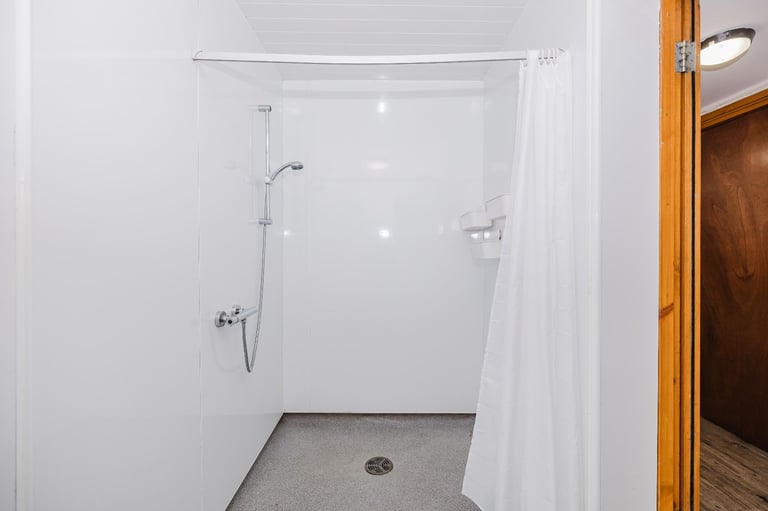 Recently refurbished, 4-bedroom, HMO flat in Fountainbridge – available soon