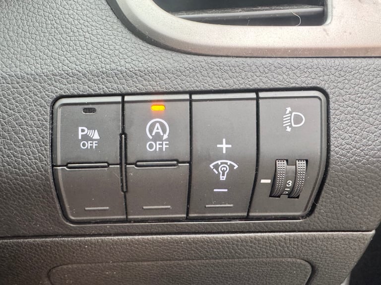 Hyundai, I30, Hatchback, 2014, Manual, 1582 (cc), 5 doors