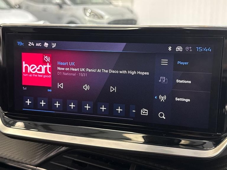 2023 Peugeot 2008 1.2 PureTech 130 Allure 5dr Manual Estate Petrol Manual