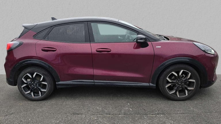 2023 Ford Puma 1.0 EcoBoost Hybrid mHEV Vivid Ruby Edition 5dr HATCHBACK PETROL Manual