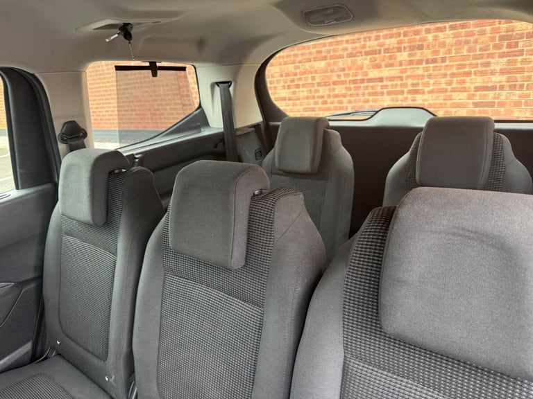  Peugeot 5008 1.6 HDi Active Euro 5 5dr Diesel Manual