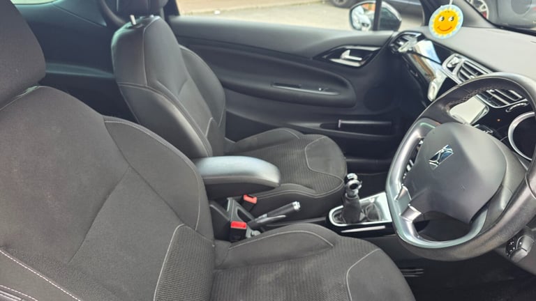 2018 DS Automobiles DS 3 1.2 PureTech 82 Connected Chic 3dr HATCHBACK Petrol Manual