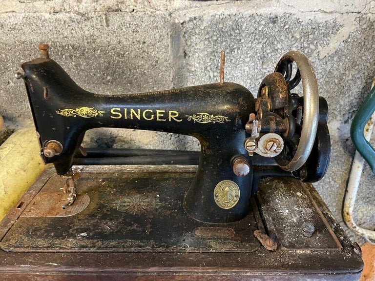 Sewing singer machine in Northern Ireland - Gumtree