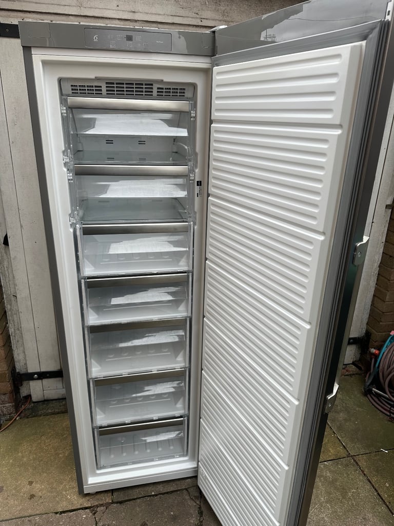 image for Whirlpool Long Freezer 