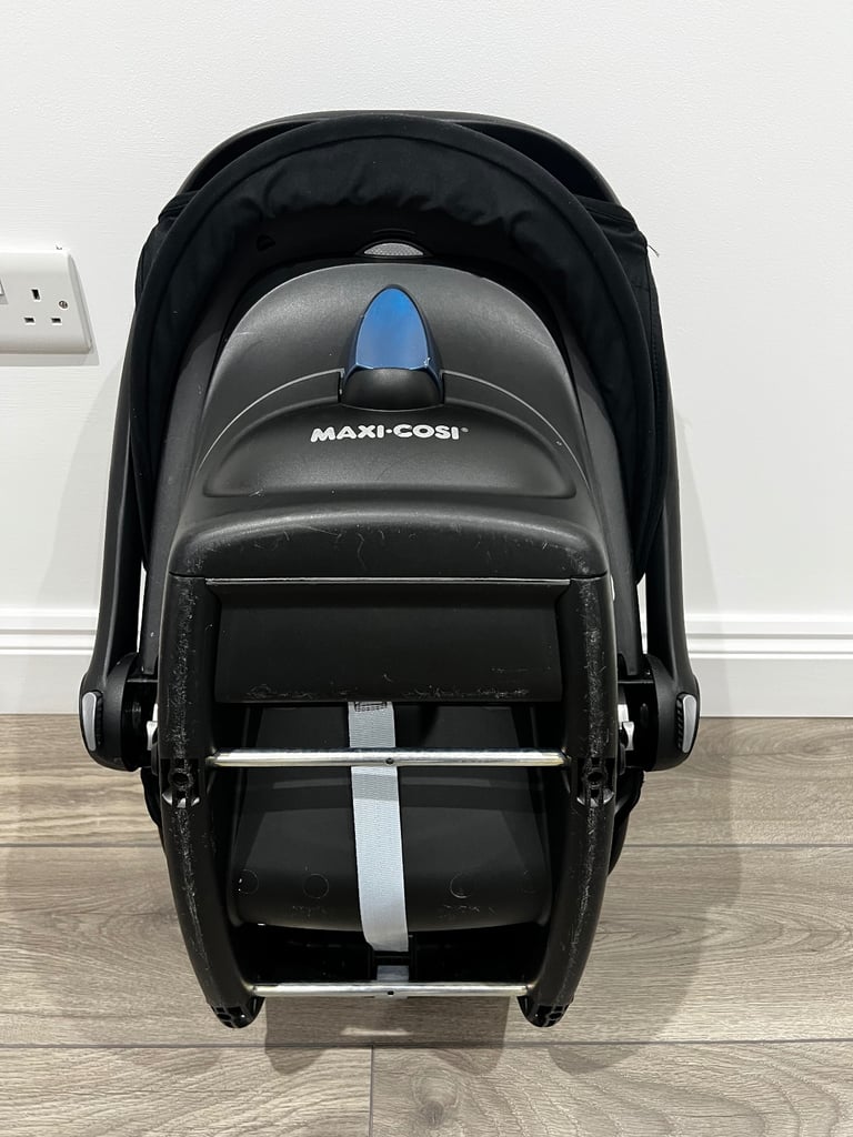 Maxi-Cosi Pebble Car Seat – Used Condition