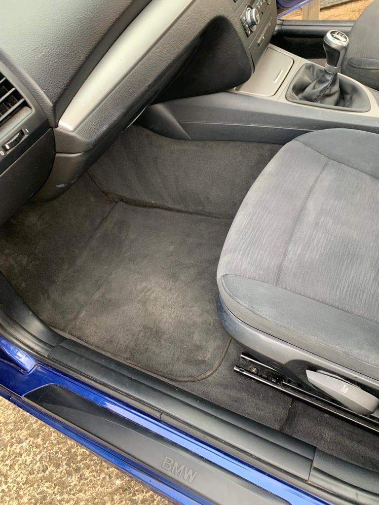 BMW, 1 SERIES, Hatchback, 2010, Manual, 1995 (cc), 5 doors