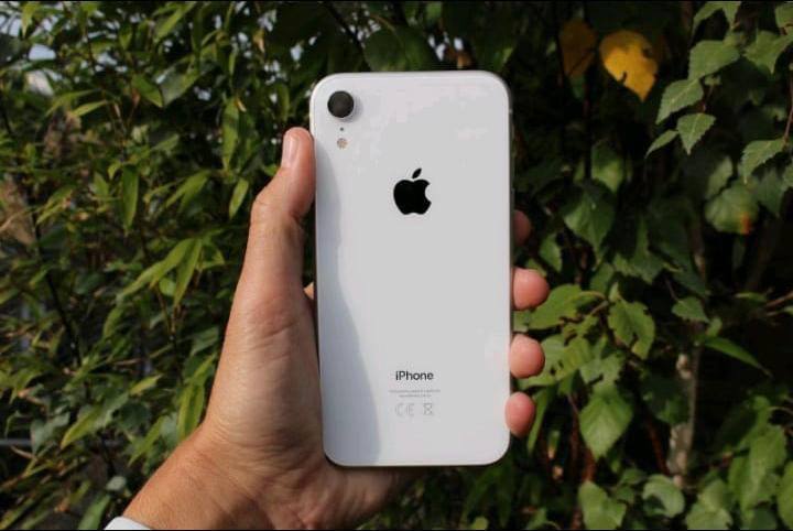 Unlocked Like New Used Apple Iphone Xr One Year Warranty 