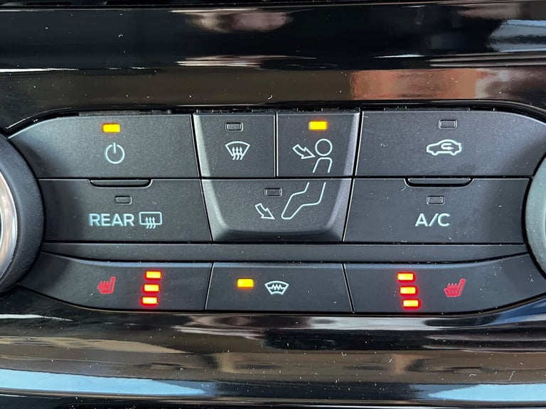 2023 Ford Tourneo Custom 320 ZETEC ECOBLUE MPV Diesel Automatic