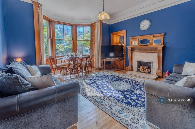 3 bedroom flat in Nile Grove, Edinburgh, EH10 (3 bed) (#2080341)