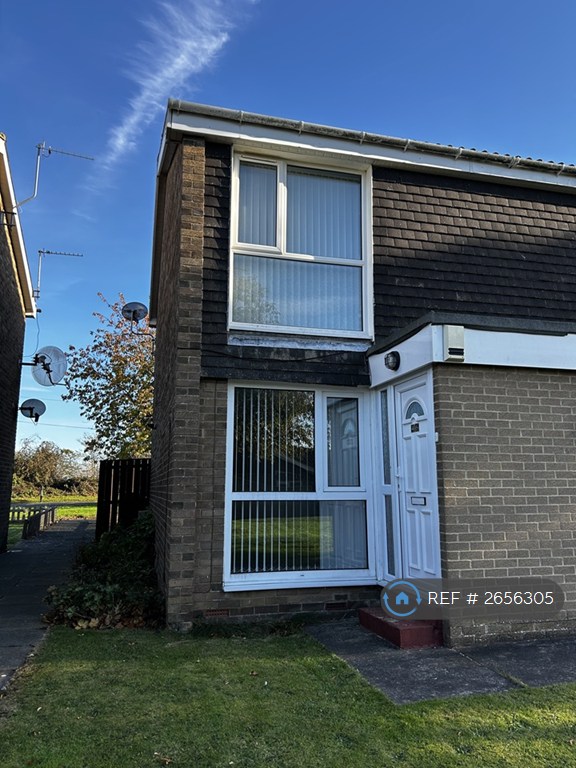 2 bedroom flat in Wreay Walk, Cramlington, NE23 (2 bed) (#2656305)