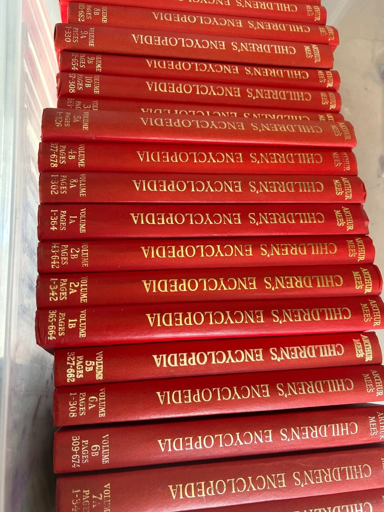 aurther mees encyclopedias  children's 20 volumes as new mint condition majority not even opened