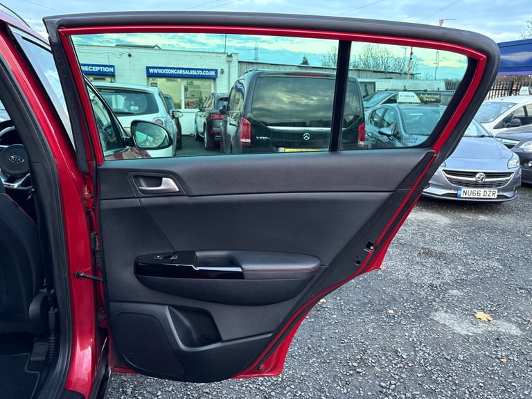 2019 Kia Sportage 1.6 T-GDi GT-Line S SUV 5dr Petrol DCT AWD Euro 6 (s/s) (174