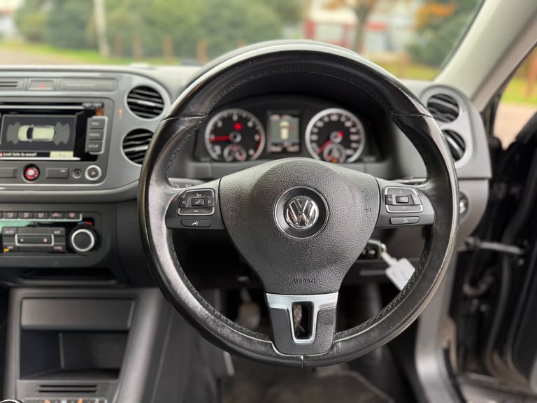2014 Volkswagen Tiguan 2.0 TDi BlueMotion Tech Match 5dr ESTATE Diesel Manual